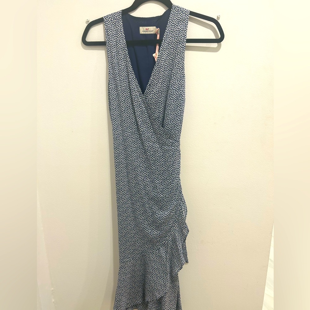 Vineyard vines wrap dress